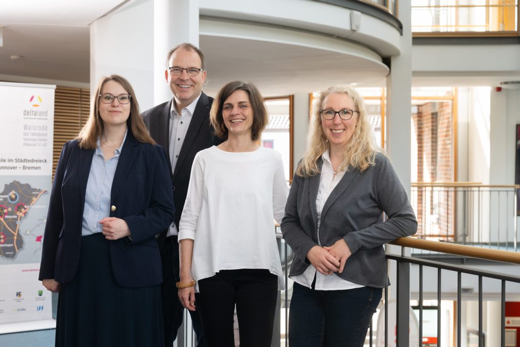 Gruppenbild-1OG_DSC5267-2048x1365